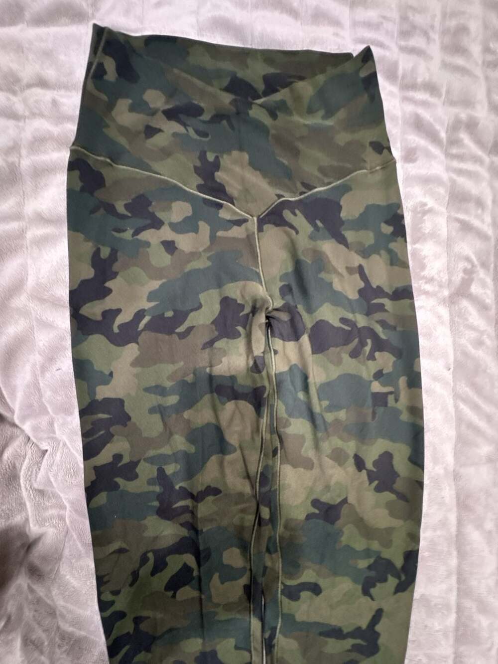 OFFLINE by Aerie REAL ME 7/8 High-Rise Camo Leggings